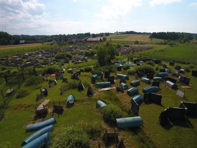 Bezpieczeństwo podczas paintballa firmowego