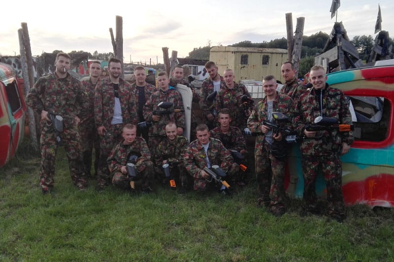 Imprezy Integracyjne w Arenie Mocy - Paintball dla Firm