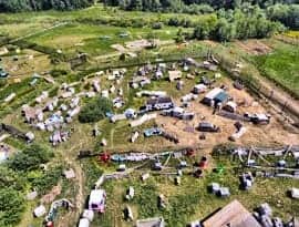 Instruktorzy podczas urodzin paintballowych